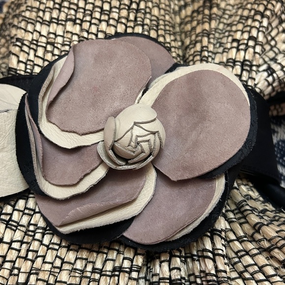 Renato Angi Beige Bag Flower Leather Strap Handbag - Picture 12 of 15